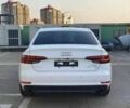Білий Ауді А4, об'ємом двигуна 2 л та пробігом 150 тис. км за 14000 $, фото 3 на Automoto.ua