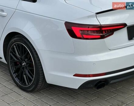 Белый Ауди А4, объемом двигателя 1.98 л и пробегом 210 тыс. км за 17999 $, фото 18 на Automoto.ua