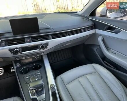 Білий Ауді А4, об'ємом двигуна 2 л та пробігом 142 тис. км за 17999 $, фото 12 на Automoto.ua