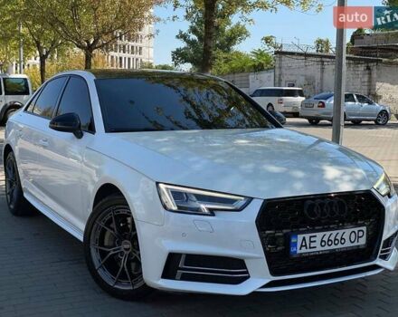 Білий Ауді А4, об'ємом двигуна 1.98 л та пробігом 112 тис. км за 19900 $, фото 3 на Automoto.ua