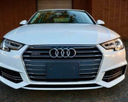 Белый Ауди А4, объемом двигателя 2 л и пробегом 68 тыс. км за 12999 $, фото 1 на Automoto.ua