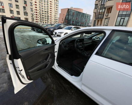 Білий Ауді А4, об'ємом двигуна 1.98 л та пробігом 67 тис. км за 26900 $, фото 12 на Automoto.ua