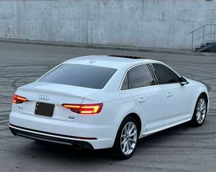 Белый Ауди А4, объемом двигателя 2 л и пробегом 45 тыс. км за 12700 $, фото 5 на Automoto.ua