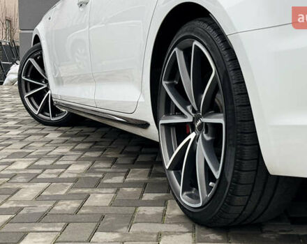 Белый Ауди А4, объемом двигателя 1.98 л и пробегом 122 тыс. км за 27555 $, фото 7 на Automoto.ua