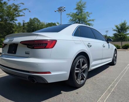 Білий Ауді А4, об'ємом двигуна 2 л та пробігом 66 тис. км за 6100 $, фото 4 на Automoto.ua