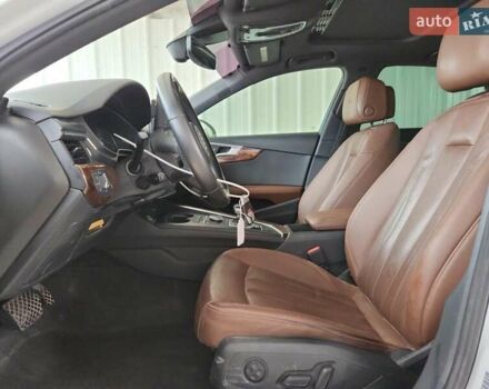 Белый Ауди А4, объемом двигателя 1.98 л и пробегом 160 тыс. км за 2900 $, фото 6 на Automoto.ua