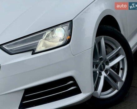 Белый Ауди А4, объемом двигателя 2 л и пробегом 178 тыс. км за 14999 $, фото 15 на Automoto.ua