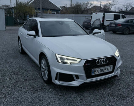 Белый Ауди А4, объемом двигателя 2 л и пробегом 38 тыс. км за 16700 $, фото 2 на Automoto.ua