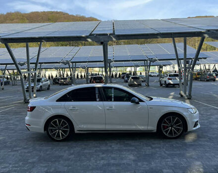 Белый Ауди А4, объемом двигателя 1.98 л и пробегом 179 тыс. км за 18500 $, фото 15 на Automoto.ua