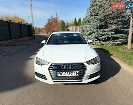 Ауді А4 2017 у Києві на Automoto.ua Білий Ауді А4, об'ємом двигуна 1.98 л та пробігом 148 тис. км за 16500 $, фото 1 на Automoto.ua