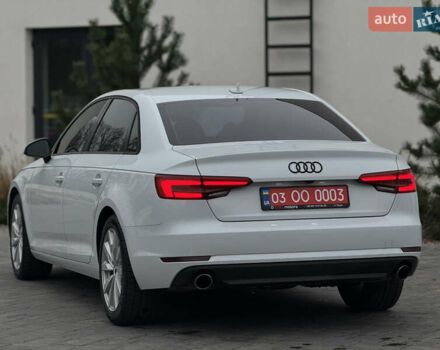 Білий Ауді А4, об'ємом двигуна 1.98 л та пробігом 163 тис. км за 17200 $, фото 15 на Automoto.ua