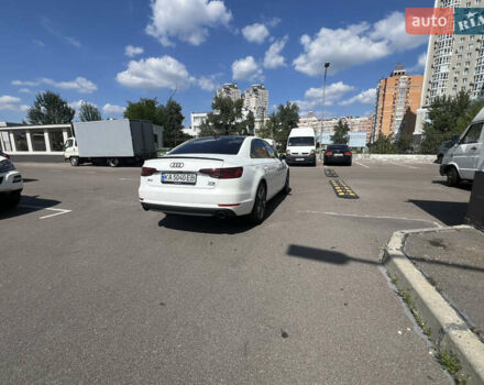 Белый Ауди А4, объемом двигателя 2 л и пробегом 117 тыс. км за 23500 $, фото 4 на Automoto.ua