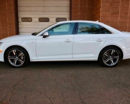 Белый Ауди А4, объемом двигателя 2 л и пробегом 68 тыс. км за 12999 $, фото 3 на Automoto.ua