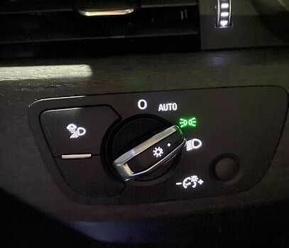 Белый Ауди А4, объемом двигателя 3 л и пробегом 98 тыс. км за 19000 $, фото 11 на Automoto.ua