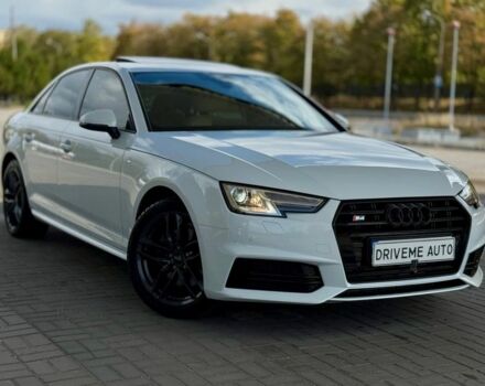 Білий Ауді А4, об'ємом двигуна 2 л та пробігом 173 тис. км за 16999 $, фото 2 на Automoto.ua