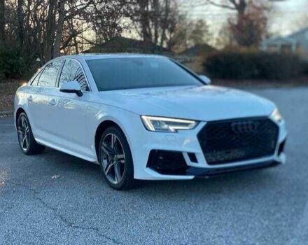 Белый Ауди А4, объемом двигателя 2 л и пробегом 45 тыс. км за 5500 $, фото 6 на Automoto.ua