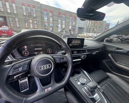 Белый Ауди А4, объемом двигателя 2 л и пробегом 158 тыс. км за 20700 $, фото 5 на Automoto.ua