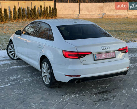 Белый Ауди А4, объемом двигателя 2 л и пробегом 205 тыс. км за 15900 $, фото 11 на Automoto.ua