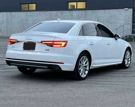 Белый Ауди А4, объемом двигателя 2 л и пробегом 45 тыс. км за 12700 $, фото 2 на Automoto.ua