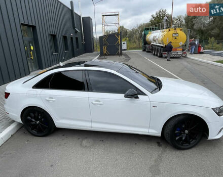 Белый Ауди А4, объемом двигателя 1.98 л и пробегом 229 тыс. км за 16499 $, фото 4 на Automoto.ua