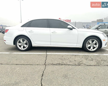 Белый Ауди А4, объемом двигателя 2 л и пробегом 115 тыс. км за 18700 $, фото 6 на Automoto.ua