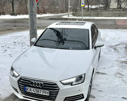 Белый Ауди А4, объемом двигателя 2 л и пробегом 335 тыс. км за 14900 $, фото 3 на Automoto.ua