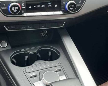 Белый Ауди А4, объемом двигателя 2 л и пробегом 45 тыс. км за 12700 $, фото 15 на Automoto.ua