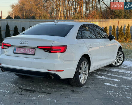 Белый Ауди А4, объемом двигателя 2 л и пробегом 205 тыс. км за 15900 $, фото 15 на Automoto.ua