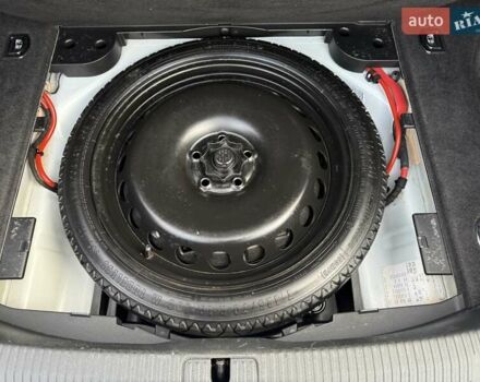 Білий Ауді А4, об'ємом двигуна 1.98 л та пробігом 139 тис. км за 16800 $, фото 23 на Automoto.ua