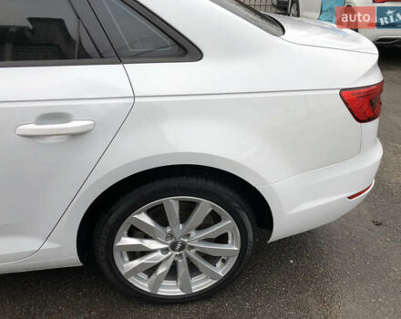Білий Ауді А4, об'ємом двигуна 2 л та пробігом 173 тис. км за 12345 $, фото 24 на Automoto.ua