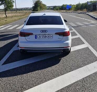 Белый Ауди А4, объемом двигателя 1.98 л и пробегом 150 тыс. км за 21999 $, фото 4 на Automoto.ua