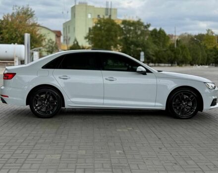 Білий Ауді А4, об'ємом двигуна 2 л та пробігом 173 тис. км за 16999 $, фото 3 на Automoto.ua