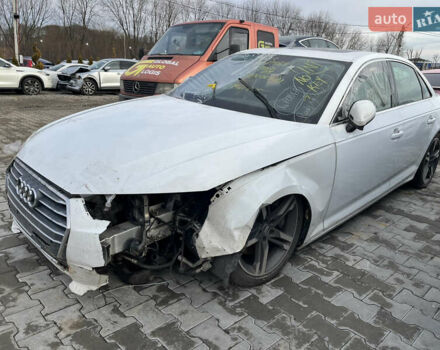 Белый Ауди А4, объемом двигателя 2 л и пробегом 183 тыс. км за 10200 $, фото 2 на Automoto.ua