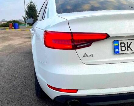 Білий Ауді А4, об'ємом двигуна 2 л та пробігом 183 тис. км за 17000 $, фото 1 на Automoto.ua