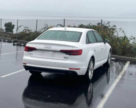 Белый Ауди А4, объемом двигателя 2 л и пробегом 65 тыс. км за 15600 $, фото 4 на Automoto.ua