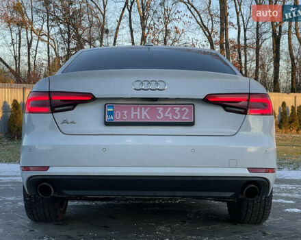Белый Ауди А4, объемом двигателя 2 л и пробегом 205 тыс. км за 15900 $, фото 13 на Automoto.ua