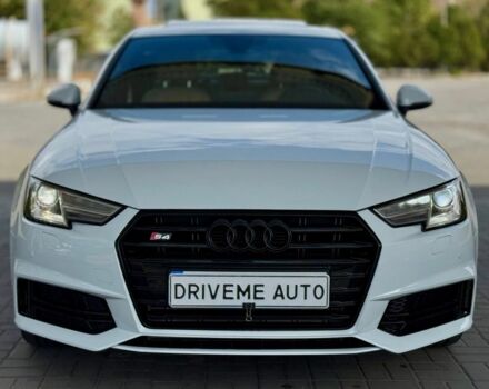 Білий Ауді А4, об'ємом двигуна 2 л та пробігом 173 тис. км за 16999 $, фото 1 на Automoto.ua