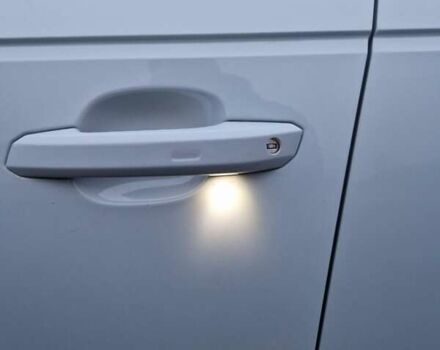 Білий Ауді А4, об'ємом двигуна 1.98 л та пробігом 158 тис. км за 25000 $, фото 37 на Automoto.ua