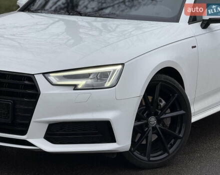 Белый Ауди А4, объемом двигателя 2 л и пробегом 156 тыс. км за 17900 $, фото 3 на Automoto.ua