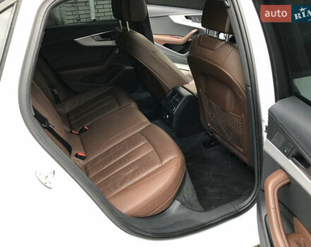 Білий Ауді А4, об'ємом двигуна 2 л та пробігом 173 тис. км за 12345 $, фото 42 на Automoto.ua