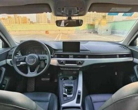 Білий Ауді А4, об'ємом двигуна 2 л та пробігом 150 тис. км за 14000 $, фото 5 на Automoto.ua