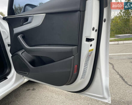 Белый Ауди А4, объемом двигателя 1.98 л и пробегом 229 тыс. км за 16499 $, фото 14 на Automoto.ua