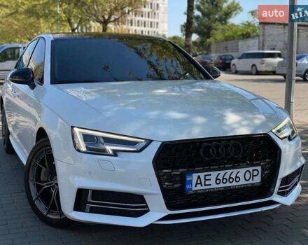Білий Ауді А4, об'ємом двигуна 1.98 л та пробігом 112 тис. км за 19900 $, фото 2 на Automoto.ua