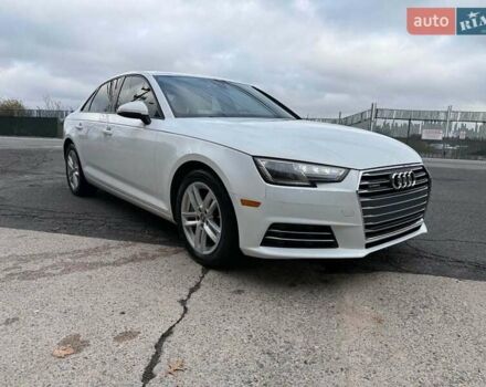 Белый Ауди А4, объемом двигателя 1.98 л и пробегом 110 тыс. км за 19000 $, фото 5 на Automoto.ua