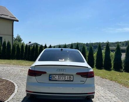 Белый Ауди А4, объемом двигателя 1.98 л и пробегом 135 тыс. км за 18700 $, фото 4 на Automoto.ua