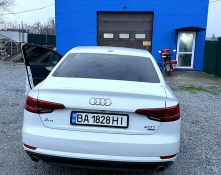 Білий Ауді А4, об'ємом двигуна 2 л та пробігом 38 тис. км за 16700 $, фото 4 на Automoto.ua
