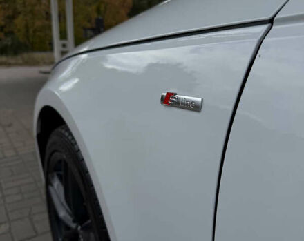 Белый Ауди А4, объемом двигателя 1.98 л и пробегом 173 тыс. км за 17299 $, фото 47 на Automoto.ua