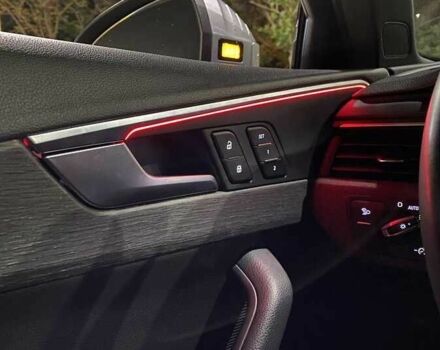 Белый Ауди А4, объемом двигателя 3 л и пробегом 98 тыс. км за 19000 $, фото 10 на Automoto.ua