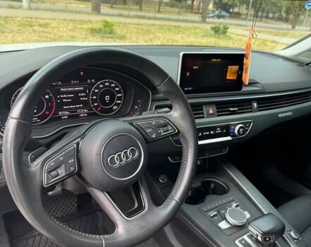 Белый Ауди А4, объемом двигателя 1.98 л и пробегом 85 тыс. км за 25000 $, фото 9 на Automoto.ua