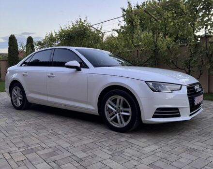 Белый Ауди А4, объемом двигателя 2 л и пробегом 202 тыс. км за 16700 $, фото 1 на Automoto.ua